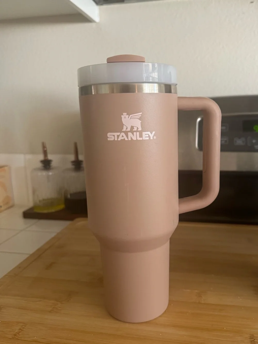 Stanley Almond Beige/Pink Insulated Travel Mug with Handle